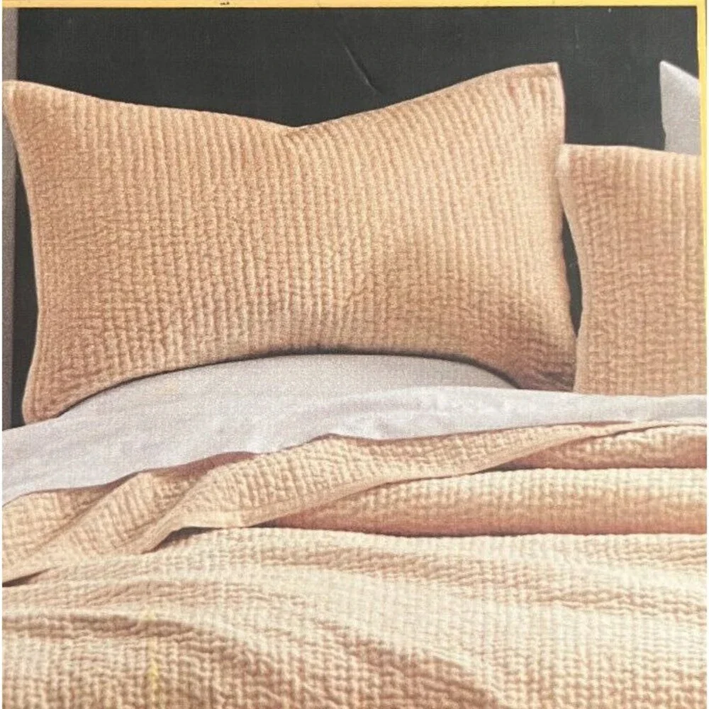 Donna Karan Pillow Shams Standard Queen Channel Quilted Gold Velvet Set of 2